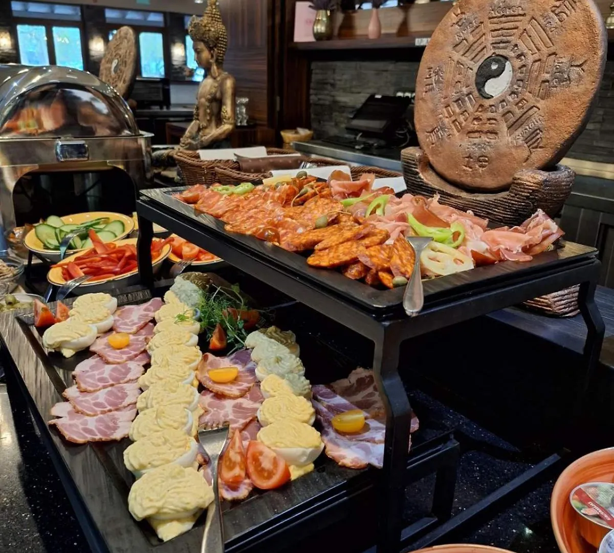 Duna Garden Hotel Budapest Hungary