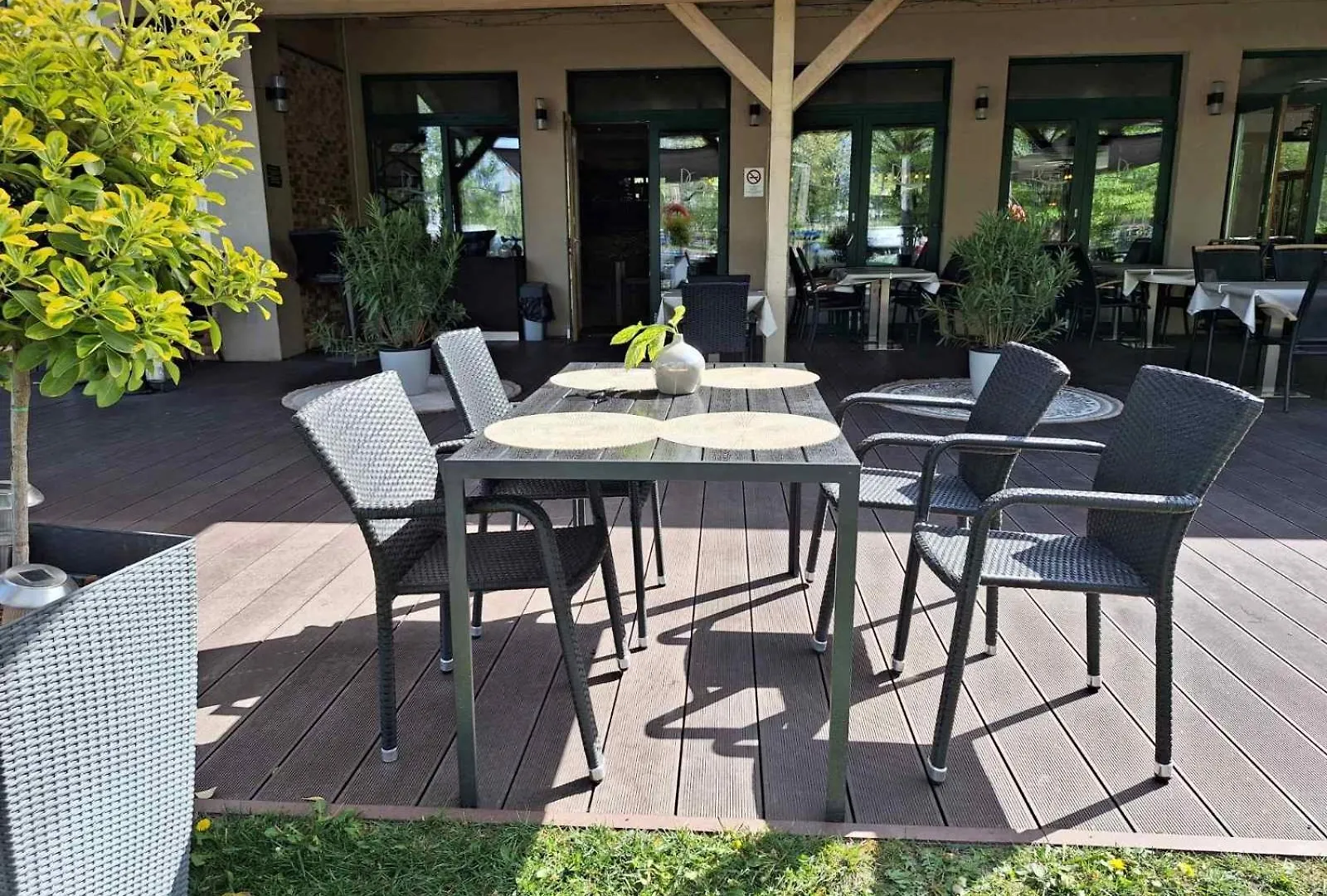 ****  Duna Garden Hotel Будапешт Венгрия